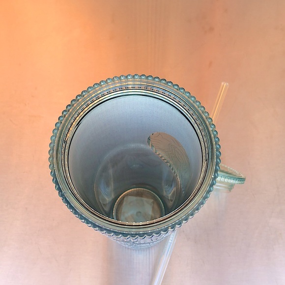 NEW STARBUCKS Holographic Rainbow 24oz. Venti Collectors Cold Cup - Picture 4 of 7